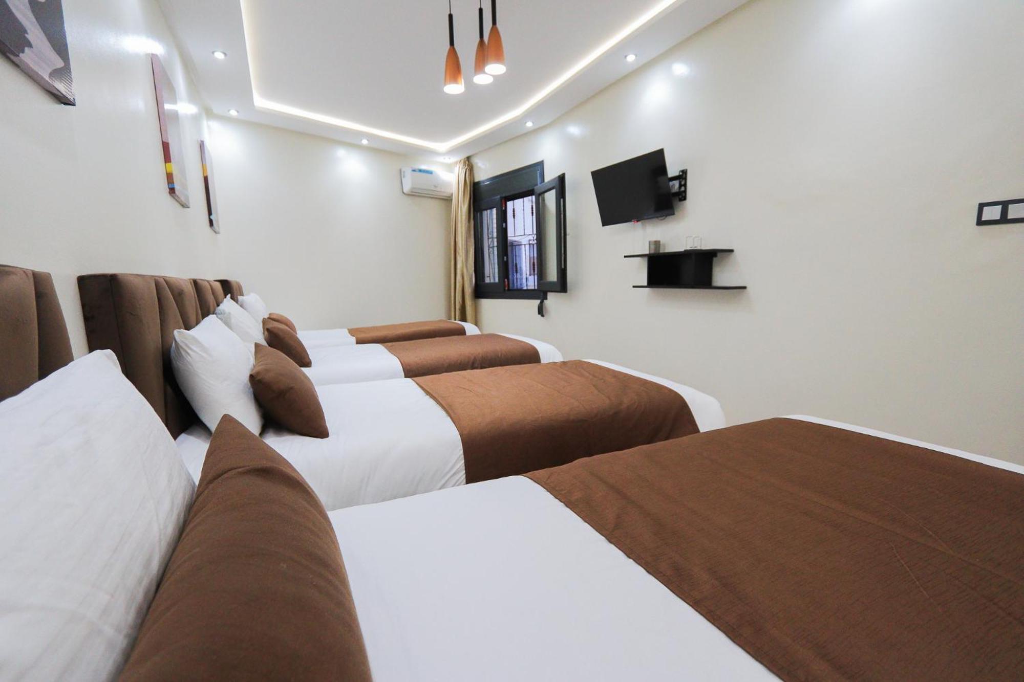 Duplex Familial 3 Chambres Au Coeur De La Corniche De Tanger Exterior photo